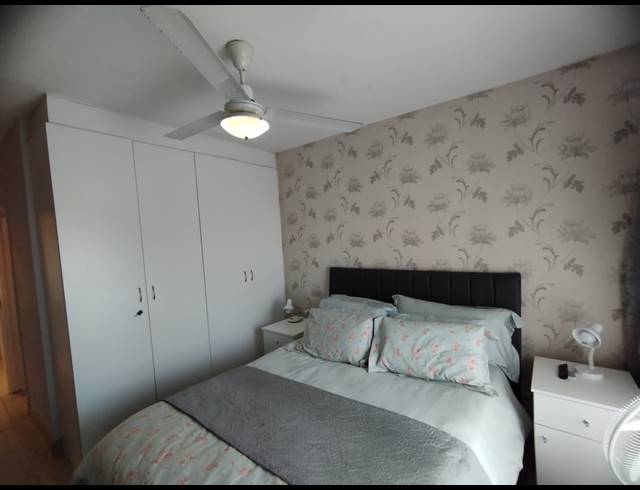 2 BEDROOM APARTMENT TO LET IN BALLITO CENTRAL